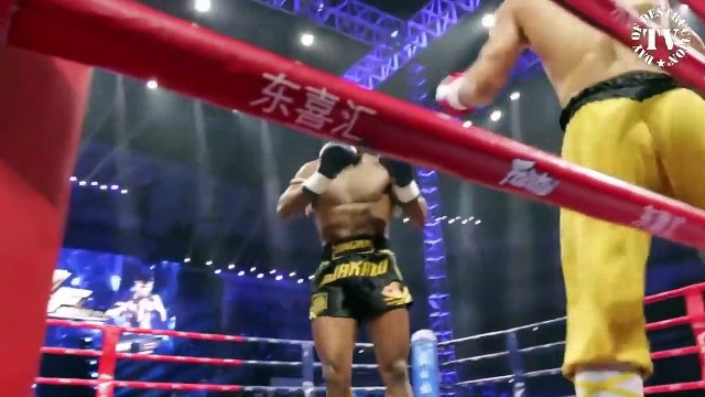 Buakaw Banchamek Vs Monk Shaolin Muay Thai vs Kung