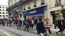 Les lycéens manifestent pour le climat