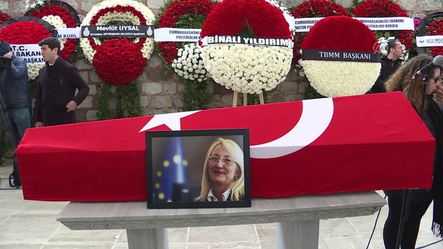 Prof. Dr. Beril Dedeoğlu son yolculuğuna uğurlanıyor (1) - İSTANBUL