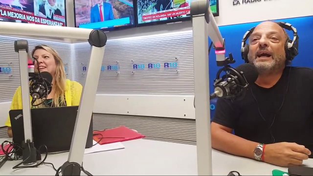 Editorial de BABY ETCHECOPAR : En el pais de las sombras largas, o nos vamos de la Argentina o nos encamamos con una esquimal - 18/03/2019