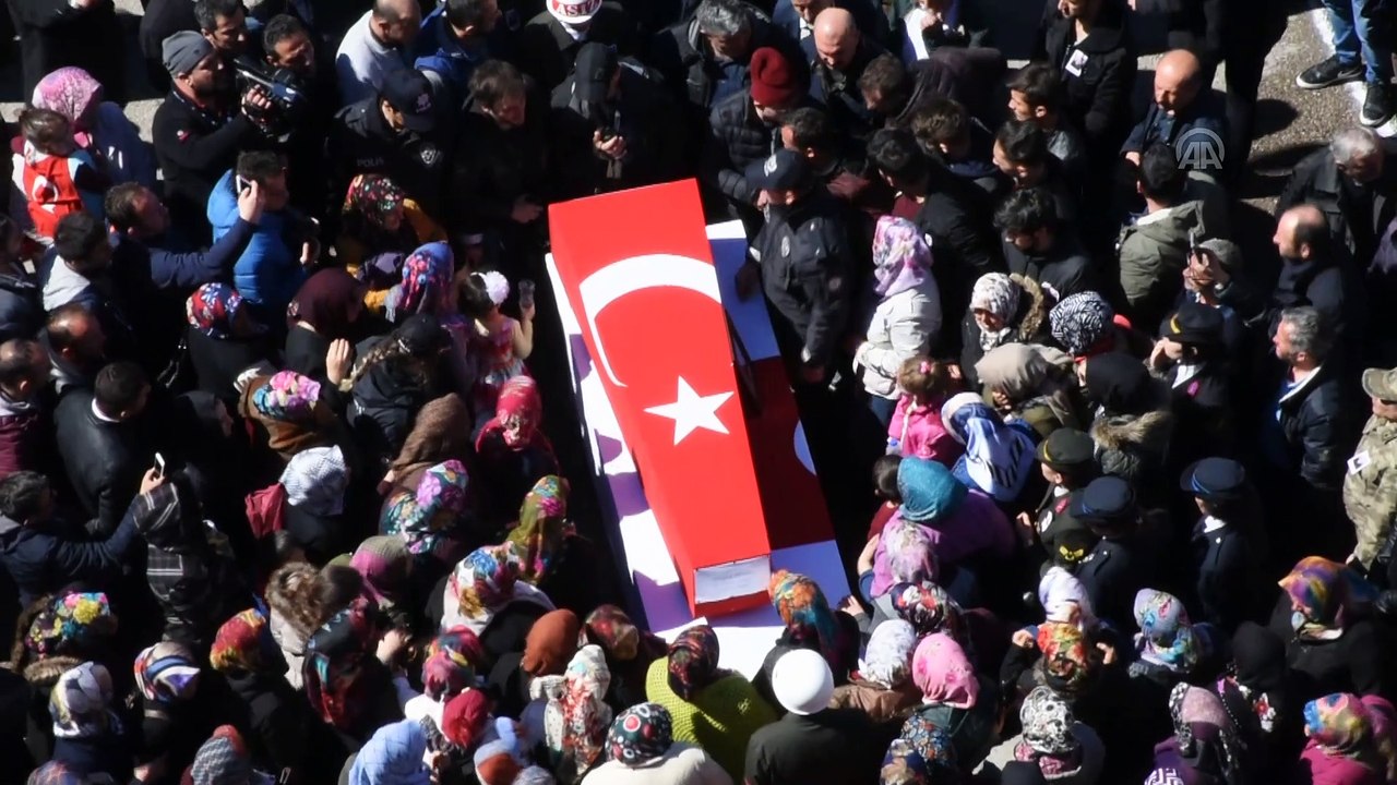 Şehit Piyade Uzman Çavuş Temel son yolculuğuna uğurlandı (3) - GÜMÜŞHANE