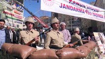 Jandarma hoşaf ve çorba dağıttı