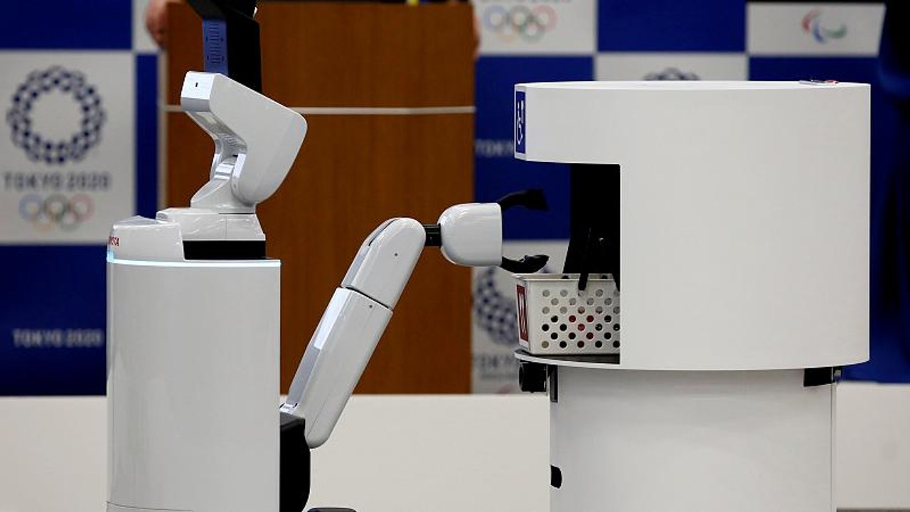 Apresentados os robots que irão brilhar em Tóqu...