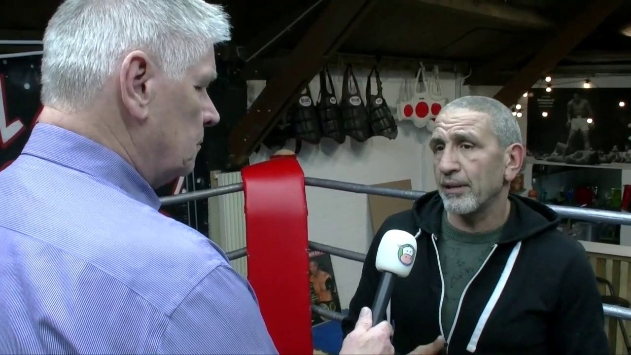 Regio op Straat: “Ze kunnen komen trainen en als ze het leuk vinden mogen ze blijven”