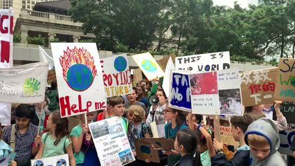 Students around the world protest for the climate
