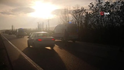 Ticari Araç Şarampole Uçtu: 3 Yaralı