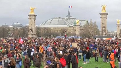 Greve às aulas de Greta Thunberg dá a volta ao mundo