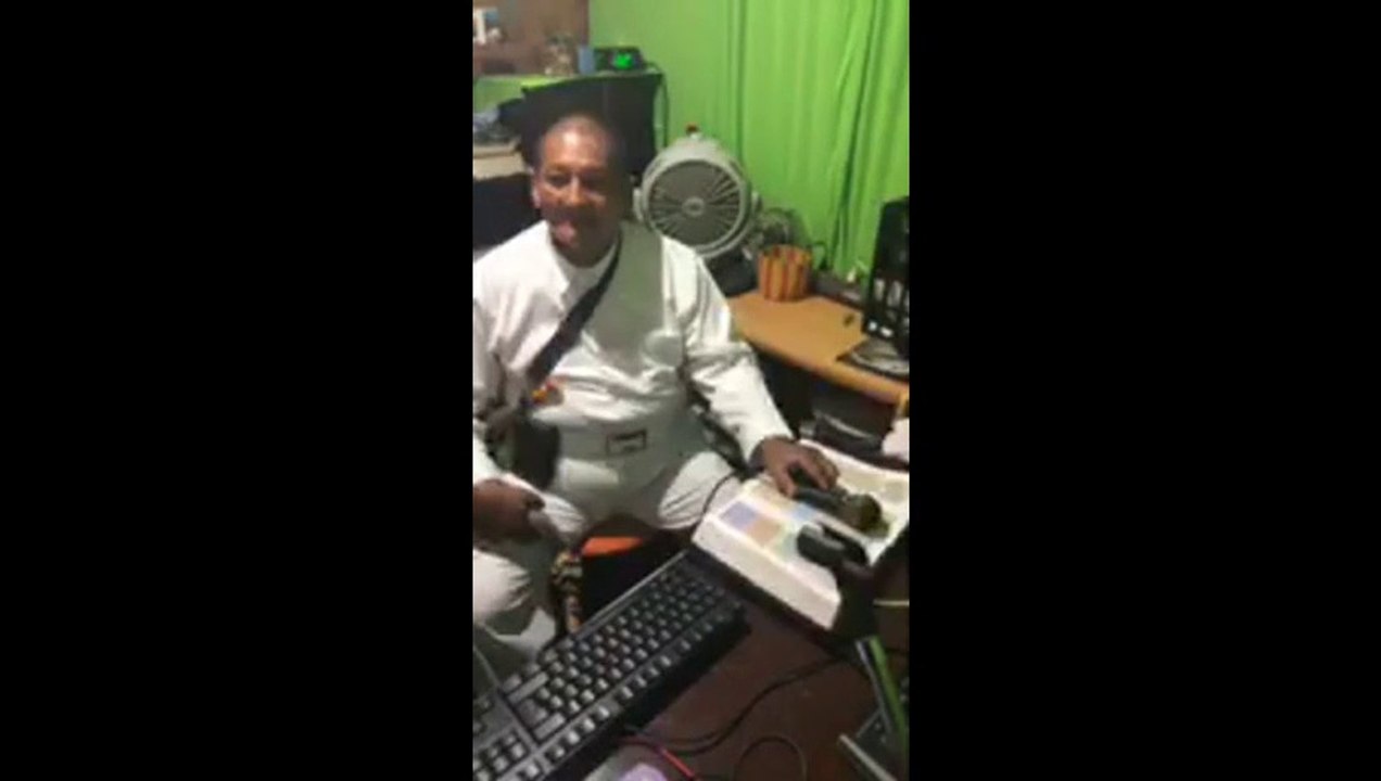 Apóstol Santiago Zuniga Predicas en una Radio e...