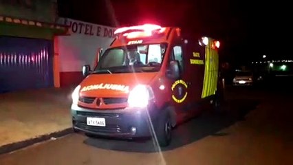 Motociclista fratura o punho após bater com outra moto