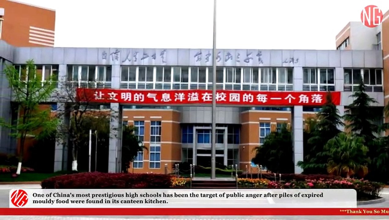 Parents Slammed On The Ground While Protesting Over Moldy Foods In Chengdu No 7 Experimental High School Canteen Kitchen