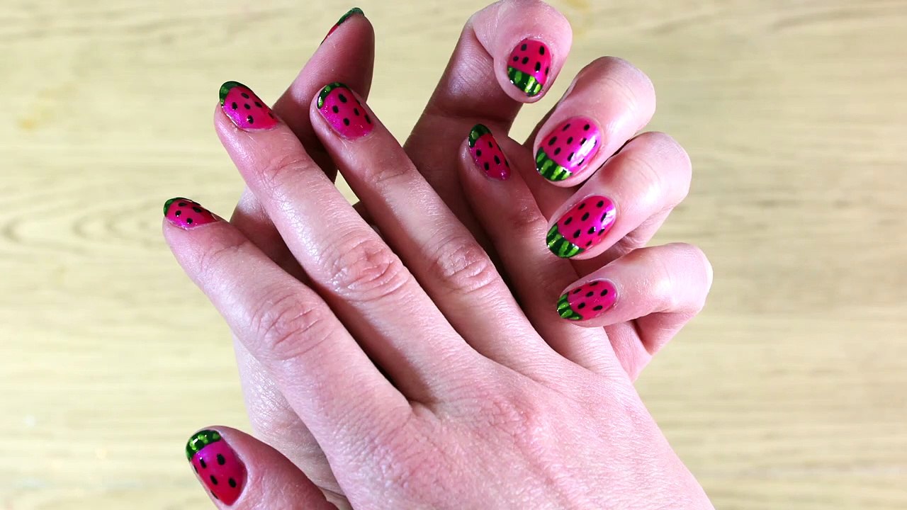 Vernis à ongles de Pastèque | Watermelon Nail Art in Francais | French Nail ArtStyle