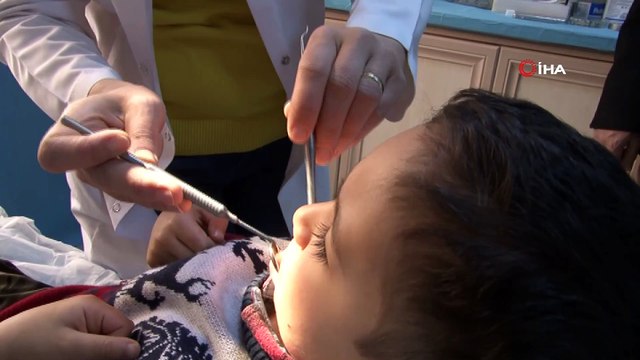 Minik Ömer Paslanmaz Çelik Kron uygulamasıyla sağlığına kavuştu