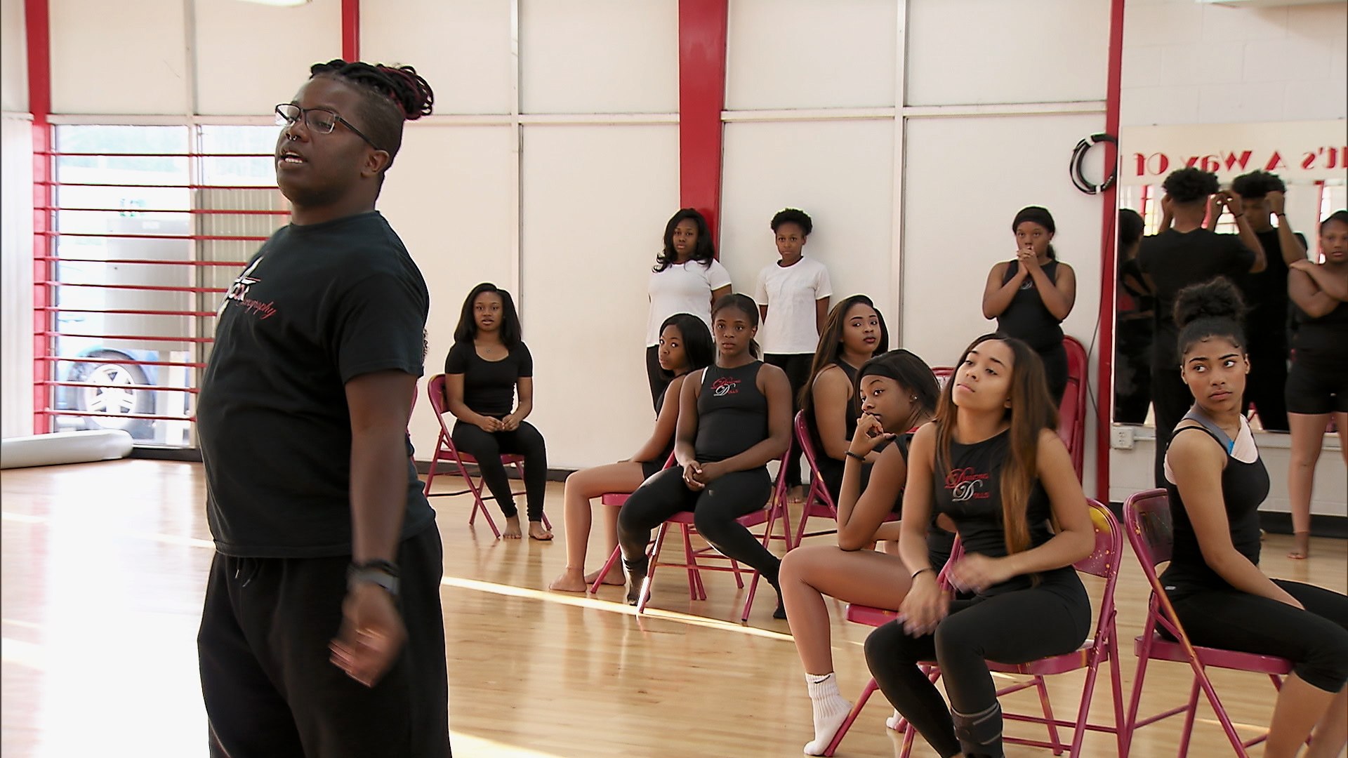 marquell dancing dolls
