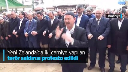 Yeni Zelanda'da iki camiye düzenlenen terör saldırıları protesto edildi