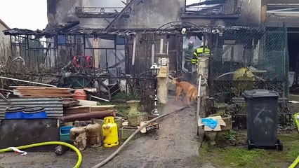 Incendie à Ville-au-Montois : les pompiers et les gendarmes recherchent la présence de corps