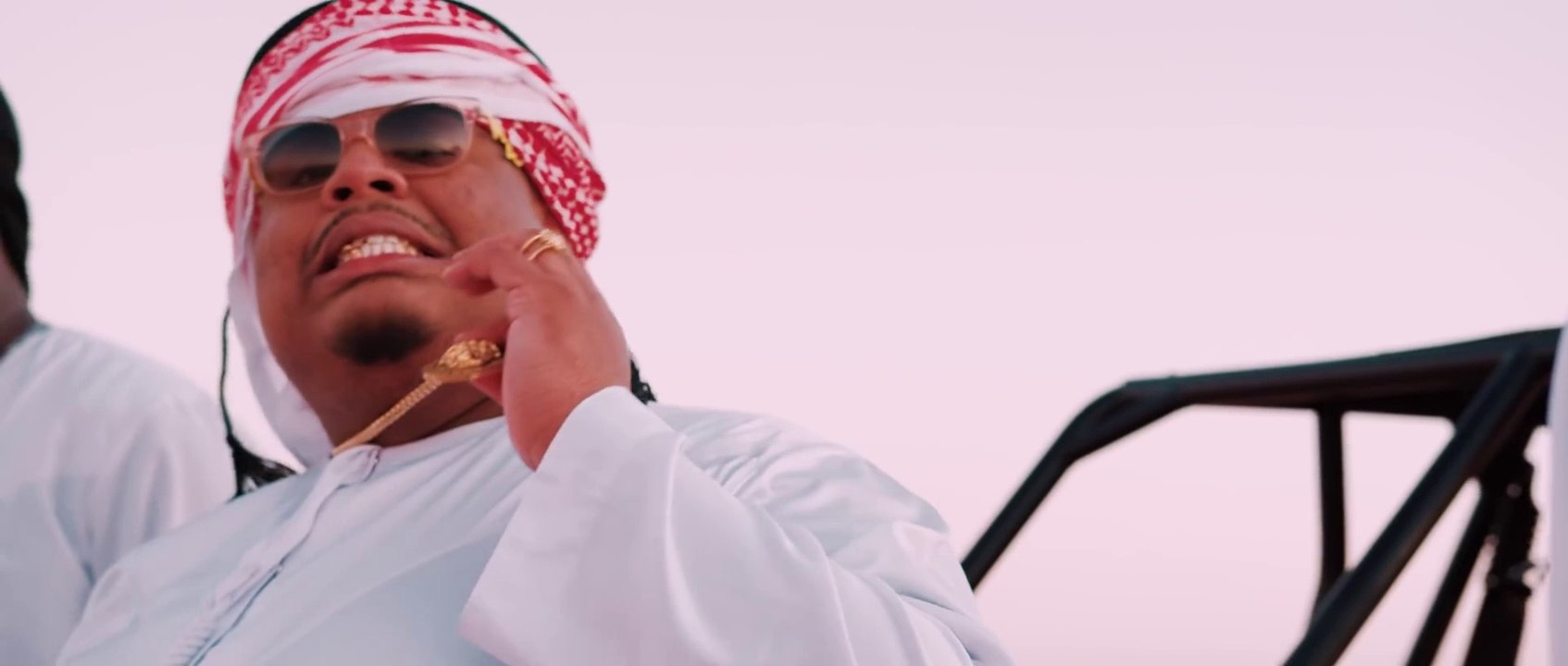 Naza feat 4 Keus - Million de dollars (Clip officiel)