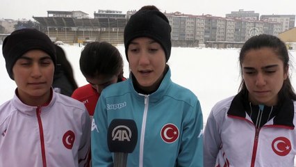 Karda ve asfaltta şampiyonalara hazırlanıyorlar - MUŞ