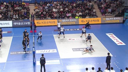 '파다르 트리플크라운'  현대캐피탈, 1차전 기선제압 / YTN