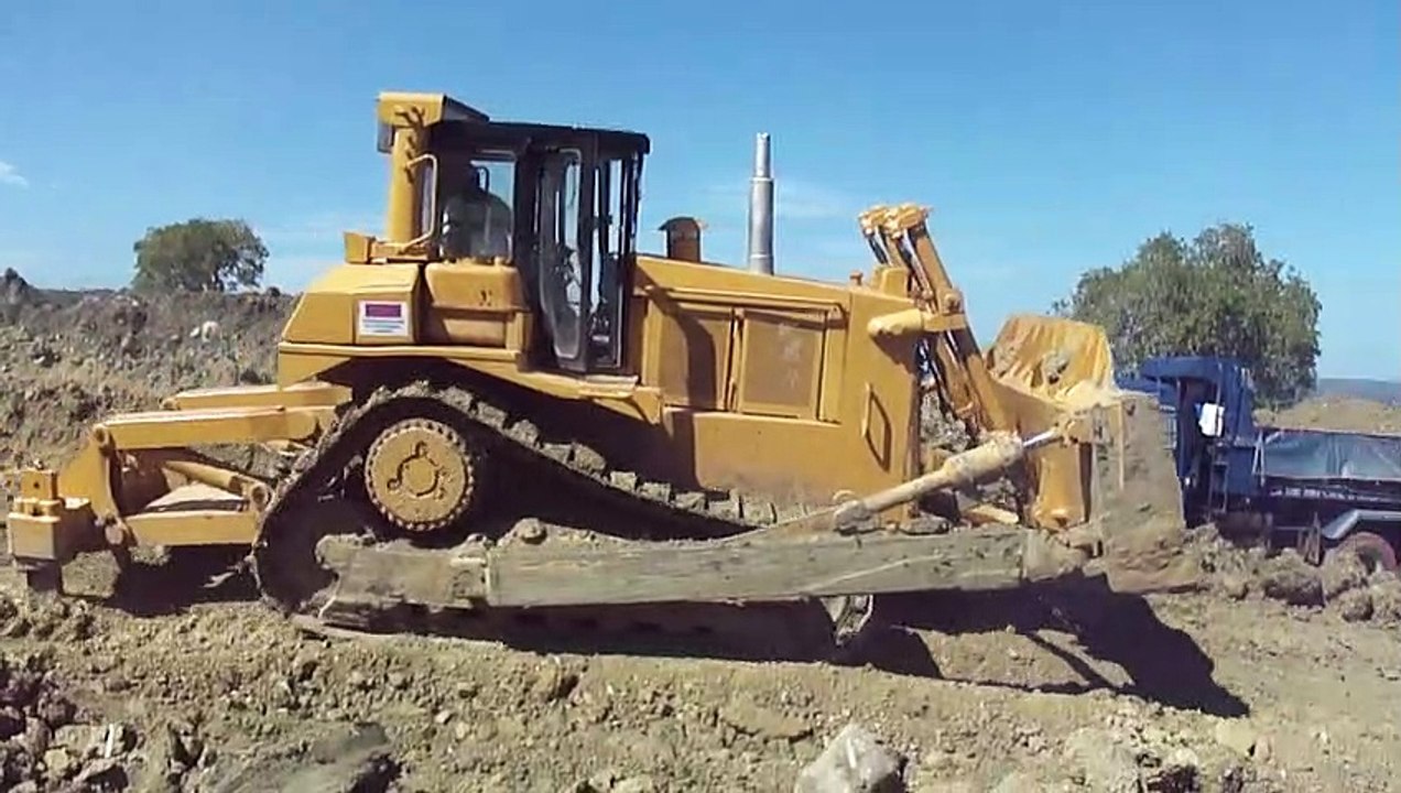 Elevated sprocket Dozer – SD7N