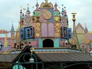 le monde des poupées