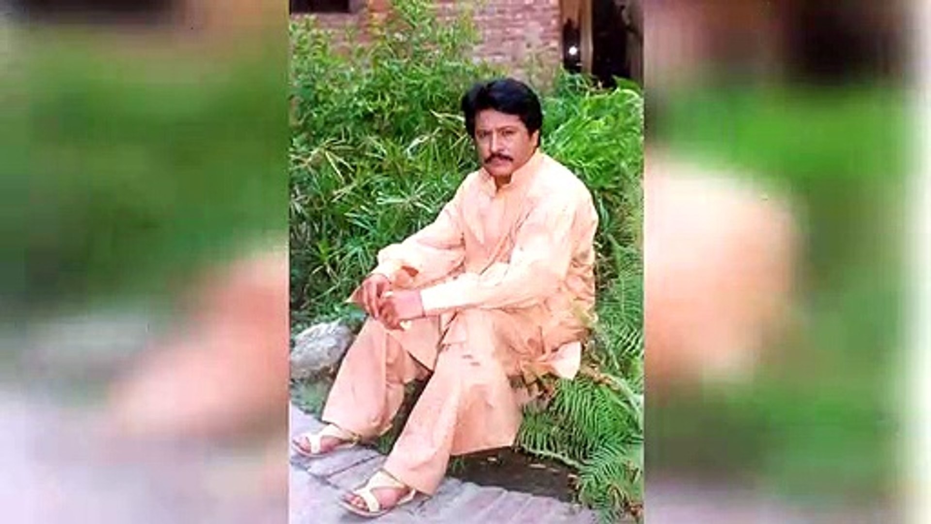 Attaullah Khan - Biography - Legendary Singer - True Story - video  Dailymotion