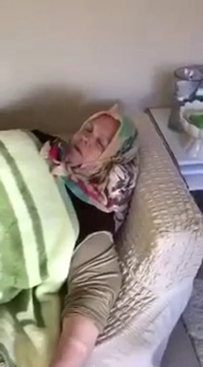 Parayı gören teyze - Acayip komik :)