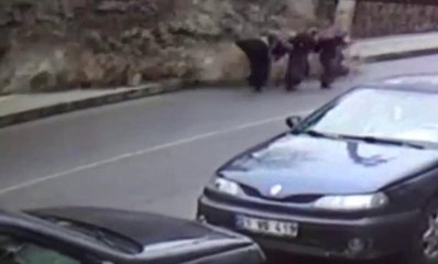 3 Kadın Ölümden Kıl Payı Kurtuldu