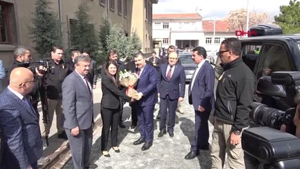 Afyonkarahisar Bakan Koca Dünyanın Topyekün Mücadeleye Geçmesi Gerek