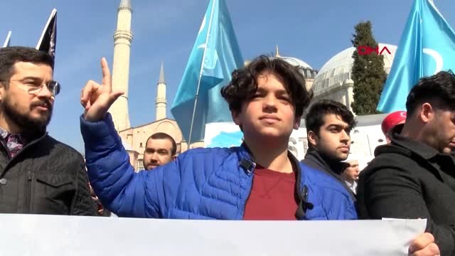 Ayasofya Önünde Yeni Zelanda'da Ölenler İçin Gıyabi Cenaze Namazı
