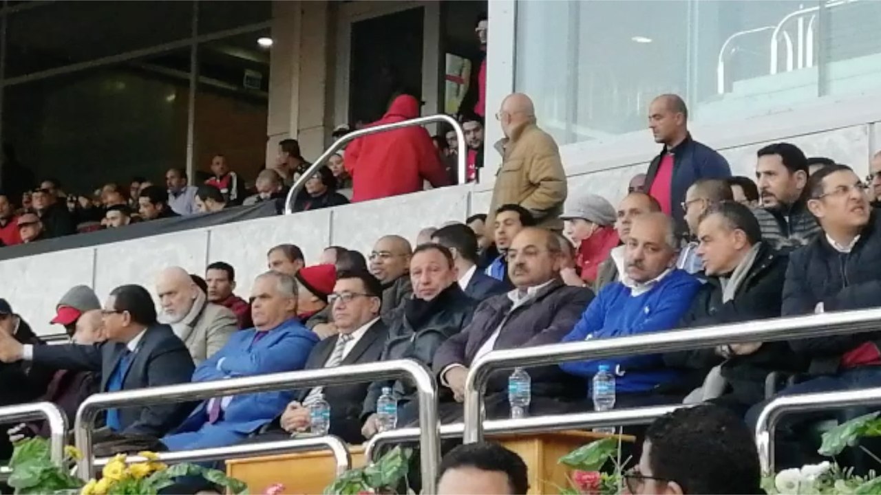 الخطيب يصل لحضور مباراة الأهلي وشبيبة الساورة وسط هتافات بيبو بيبو