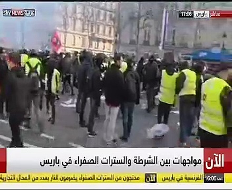 فوضى واشتباكات بين السترات الصفراء والشرطة فى باريس
