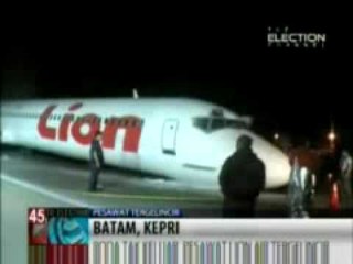 Pesawat Lion Air Tergelincir di Bandara Hang Nadim