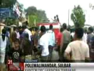 Kantor DPC Gerindra Terbakar