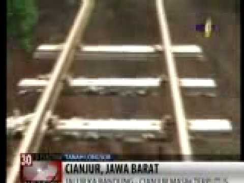 Jalur Kereta Bandung-Cianjur Nyaris Ambruk