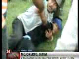 Simpatisan Hanura Ribut Depan Panggung Kampanye