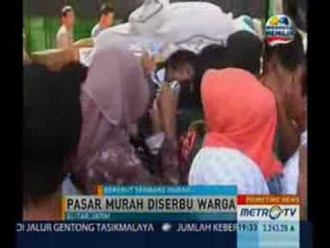 Primetime News: Berebut Sembako Murah | MetroTV