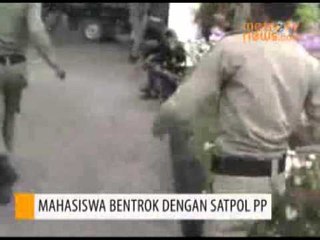 Mahasiswa Baubau Bentrok dengan Satpol PP