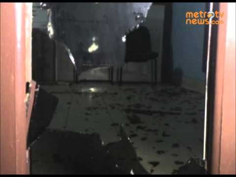 Sering Pemadaman Bergilir, Ratusan Orang Rusak Kantor PLN Deli Serdang