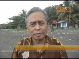 Pantai Pelabuhan ratu dipenuhi sampah
