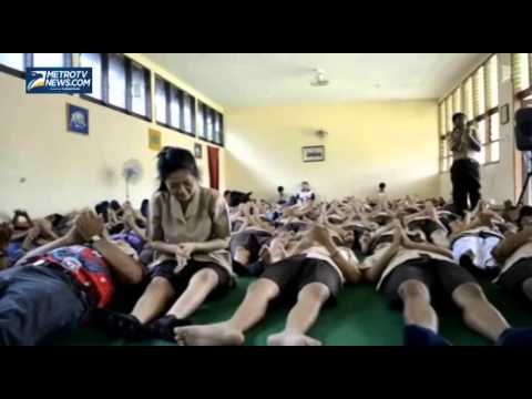Jelang Ujian Nasional Siswa SMP dan SMA di Kudus Jalani Hipnoterapi