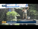 Satpol PP Sukabumi Tertibkan Alat Peraga Kampanye