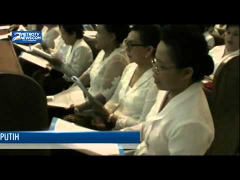 Ribuan Umat Katolik Ikuti Misa Kamis Putih