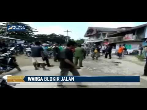 Tuntut Pengaspalan, Warga Empat Kelurahan di Kendari Blokir Jalan