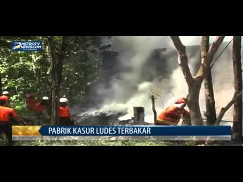 Pabrik Kasur di Karanganyar Ludes Terbakar