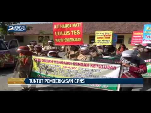 Puluhan Guru Tidak Tetap Unjuk Rasa Tuntut Pemberkasan CPNS
