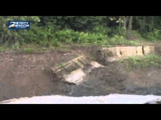 Spillway Waduk Pacal Jebol, Jalur Bojonegoro Nganjuk Ditutup