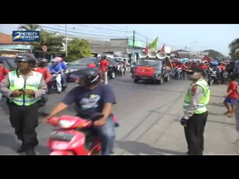 Peringatan Hari Buruh di Gresik Ricuh