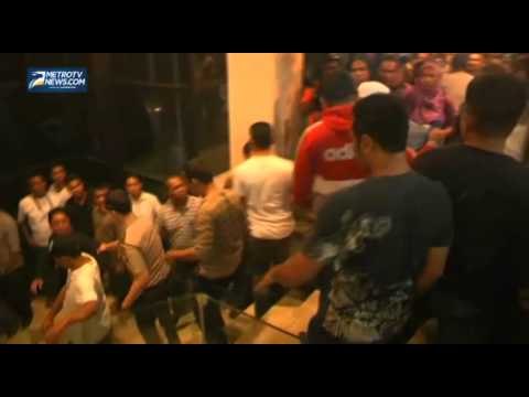 Pleno Rekapitulasi KPU Maluku Utara Ricuh