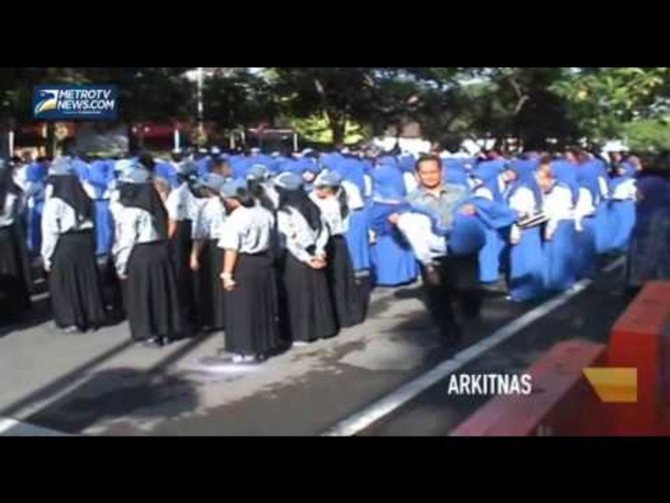 Puluhan Siswa Pingsan Saat Upacara Harkitnas