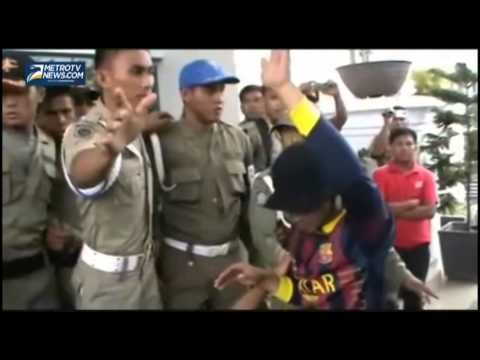 Bupati Kolaka Utara Dituntut Mundur